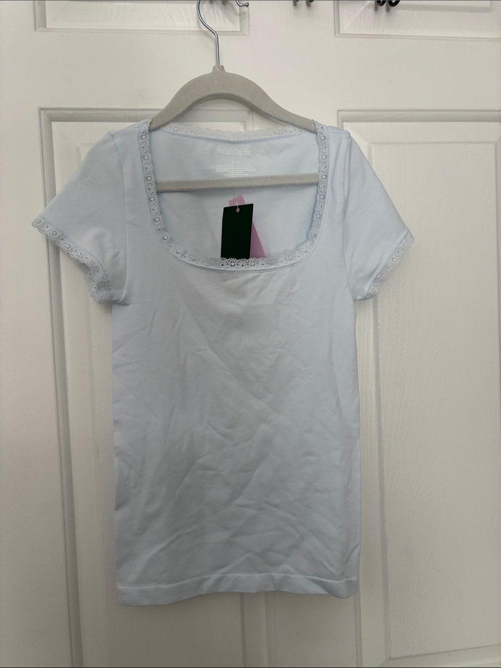 wild fable Light Blue Scoop Neck Lace-Edge Seamless Tee